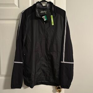 New w tags Nike XL Black Windproof Jacket with pockets and reflectors on sleeve